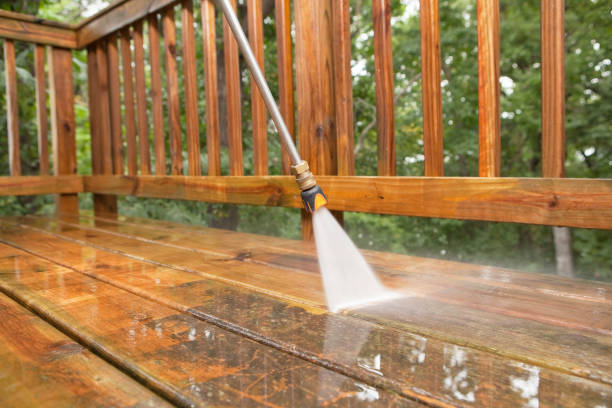 Best Driveway Pressure Washing  in Gold River, CA